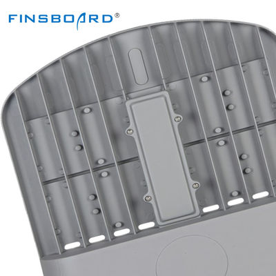 IP65 防水LED路灯 130-140LM/W 効率と,屋外高速道路照明のために,鋳型アルミニウム