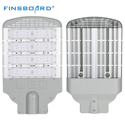 SMD3030 LEDストリートライト IP65 防水と 130-140lm/w 効率で屋外高速道路照明
