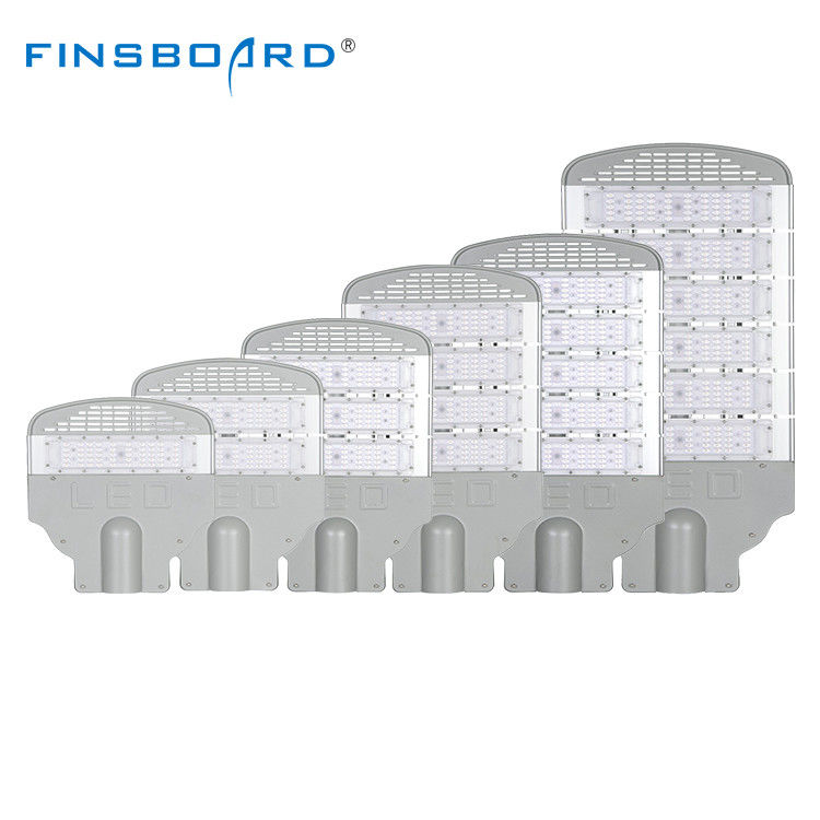 アルミニウム合金PCレンズ IP65防水 LED街路灯 130-140lm/w効率 屋外用