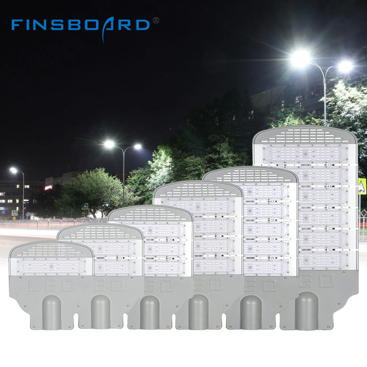 屋外環境用IP65防水高透過率ダイカストアルミニウムLED街路灯