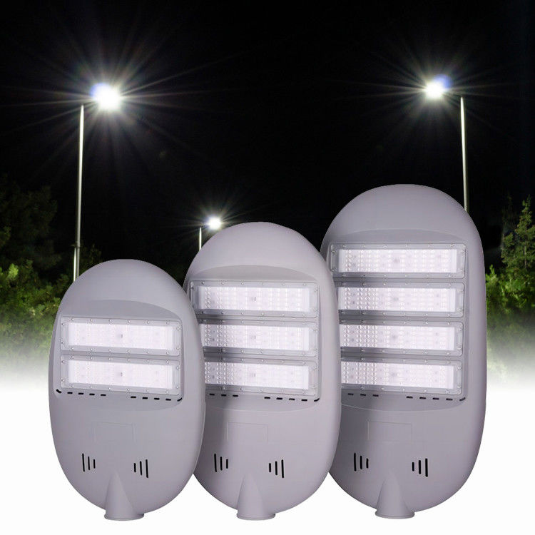 IP65 防水 100W-200W パワー LED ストリートライト 50000 時間 寿命
