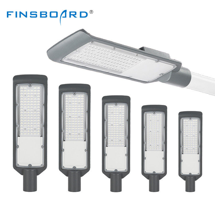 OEM ODM 高効率のLEDチップ ストリートライト 3000-6500K 50Wから200W