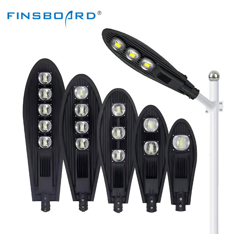 3000K-6500K 色温度 IP66 防水 LED 街路灯、120 lm/W 効率