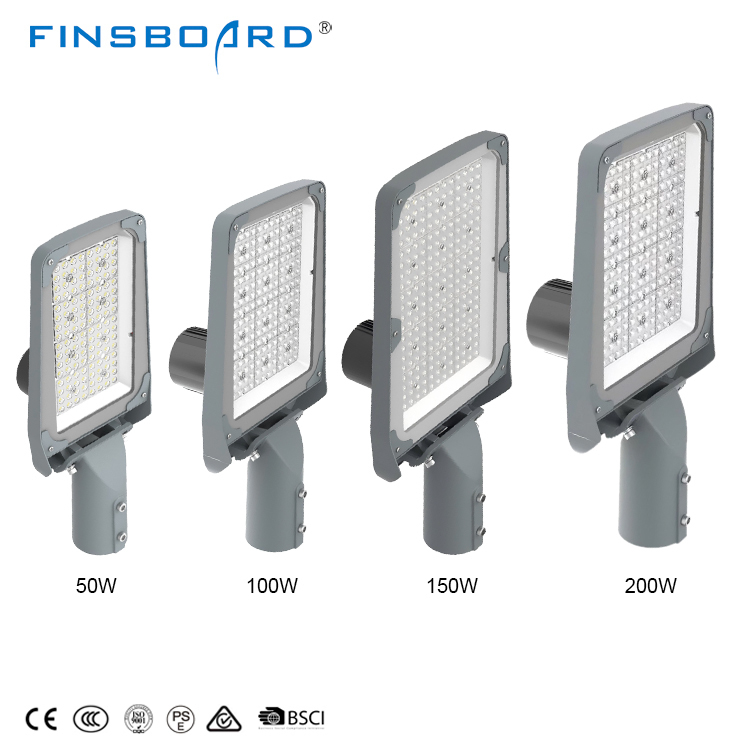 IP67 ダイキャストアルミニウム 50W 100W 150W 200W 光制御内蔵 LED 街路灯