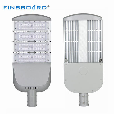 AC85-310V/AC100-277V 130-140LM/W 道路庭園,スクエアのための屋外LEDストリートライト